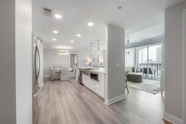 Building Photo - 345 Bayshore Blvd