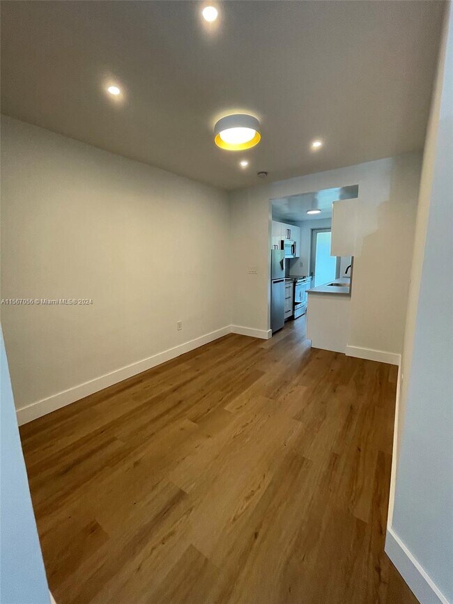 Building Photo - 3927 Garden Ave