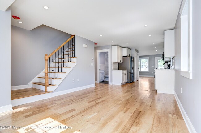 Building Photo - 171 Leighton Ave