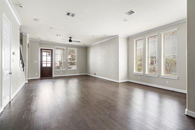 Building Photo - 1264 Nelson Falls Ln