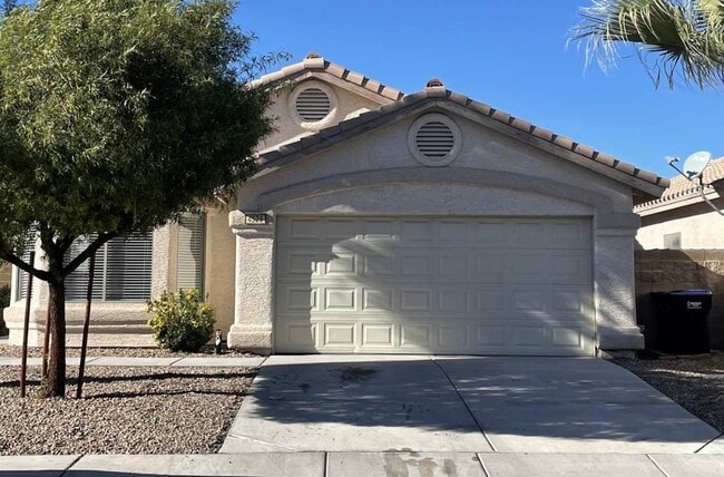 Building Photo - 4521 Possum Berry Ln