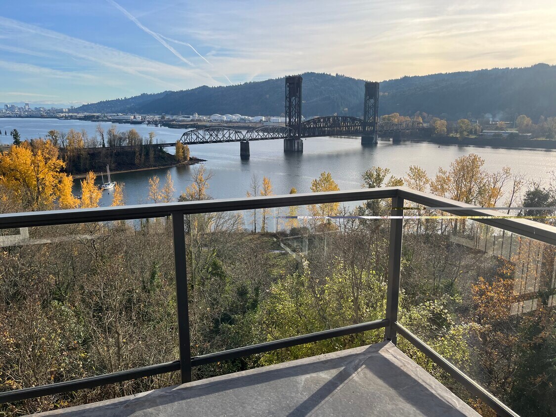 View from deck of Wiullamette Cove and Forest Hills - 7511 N Edgewater Ave (Portland, OR)