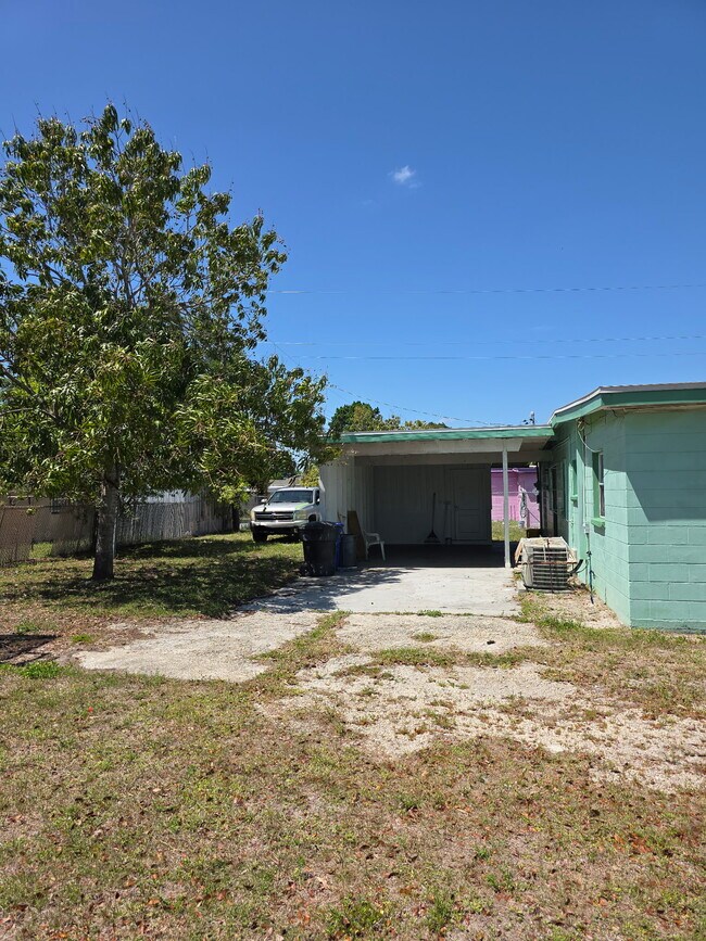 Foto del edificio - 1416 Veronica S Shoemaker Blvd
