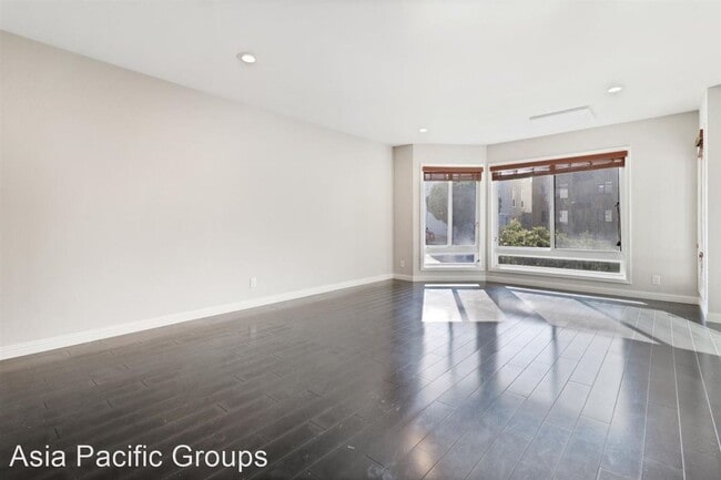 Building Photo - 3 br, 2 bath House - 276 Parker Avenue
