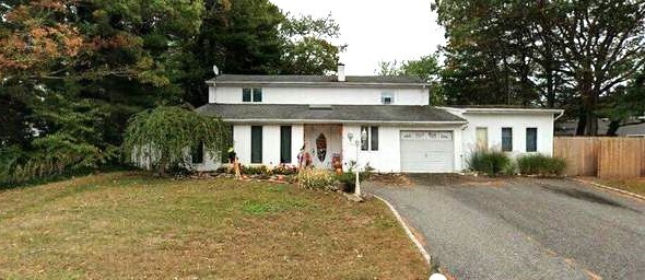 Foto principal - 10 Continental Dr
