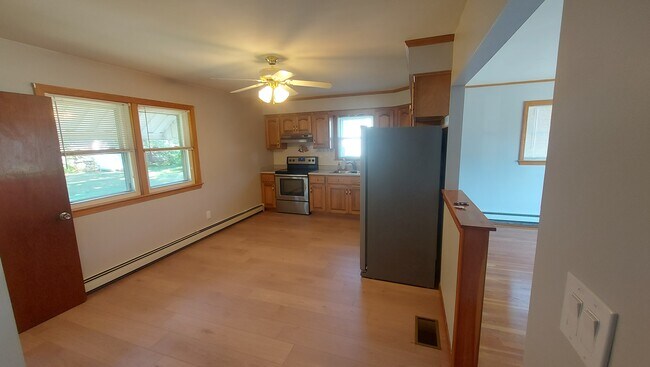 Building Photo - 22 Devco Dr