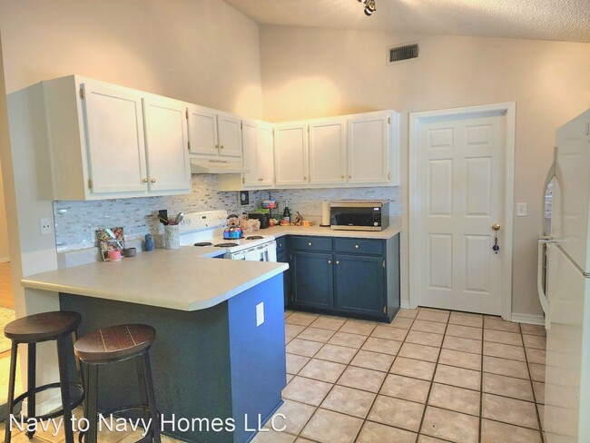 Foto del edificio - 3 br, 2 bath House - 3338 Marion Oaks,