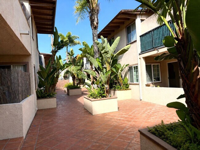 Foto del edificio - 3608 Keystone Av