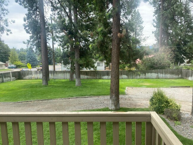 Foto del edificio - 2-bedroom 1 bath Great Spokane Valley Loca...
