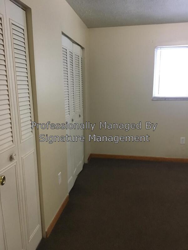 Building Photo - 2124 Cherokee Pkwy