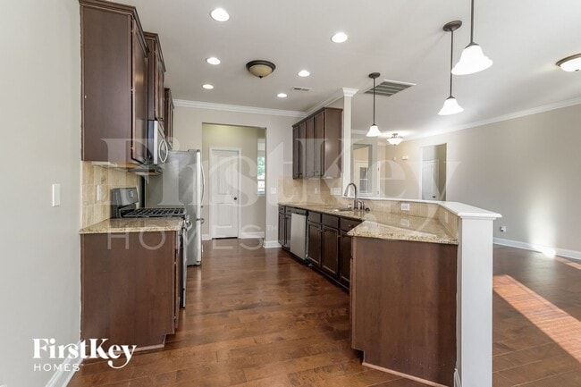 Foto del edificio - 1651 Ashmead Ln