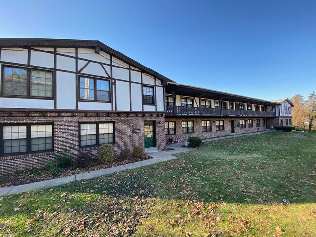 Building Photo - 9419 Sappington Rd