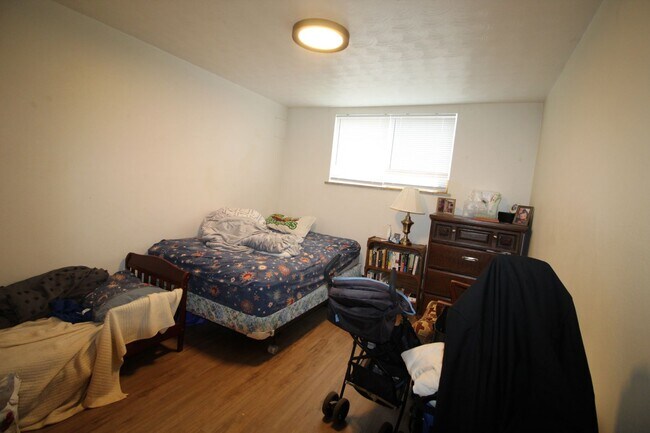 Building Photo - Great Condo near downtown Fort Collins
