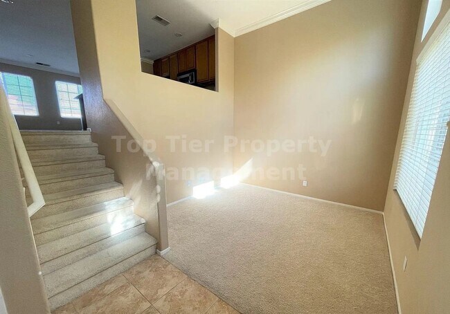 Foto del edificio - ***Gorgeous 2 bed / 2.5 bath / 1,202 sqft Townhome in Carmel Valley - Available 10/25***