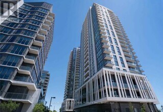Building Photo - 17 Zorra St