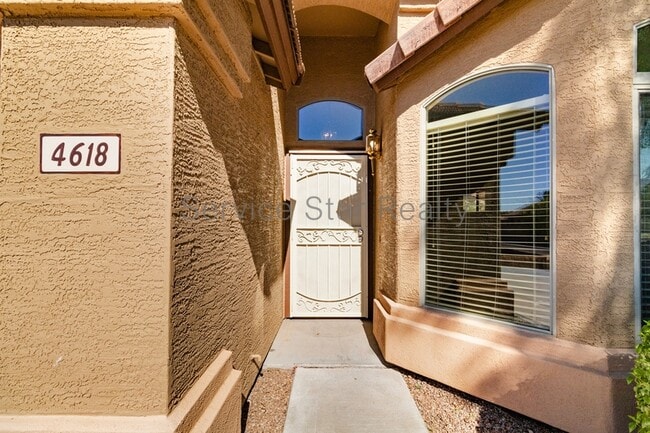 Building Photo - 4618 W Beautiful Ln