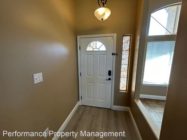 Building Photo - 3 br, 2 bath House - 10000 Boone Valley Dr