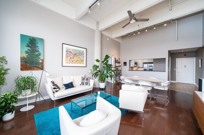 Foto del edificio - 1500 Hudson St