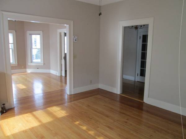 Building Photo - 34 Wentworth Ave