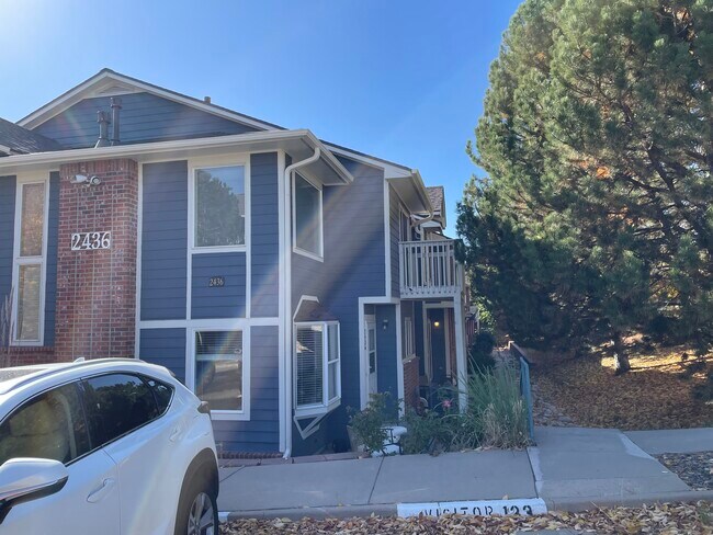 Foto del edificio - 2436 W 82nd Pl