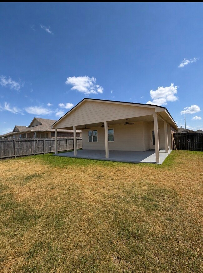 Building Photo - 5439 Redwood Summit Ln