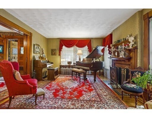 Foto del edificio - 326 Lexington St
