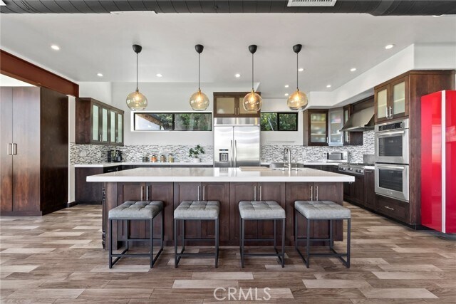 Building Photo - 3655 Glenridge Dr