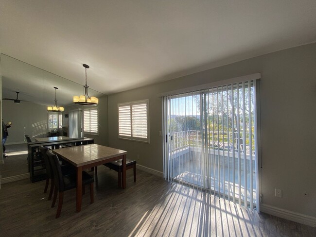 Building Photo - Charming 2 Bedroom 2.5 Bath Home In Poway