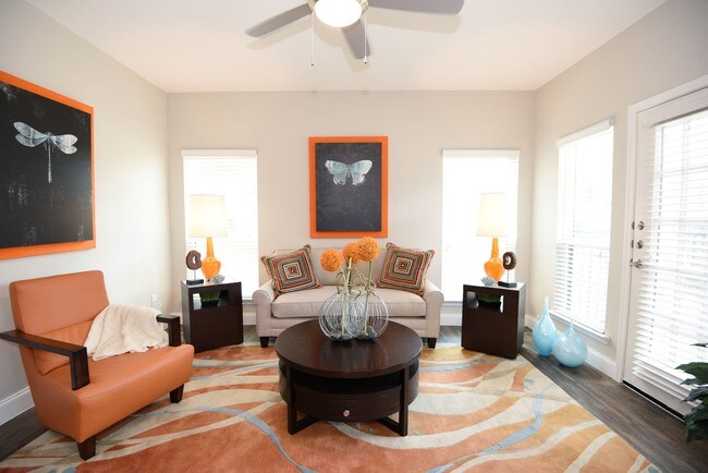 Green Tree Place Apartments Houston, TX