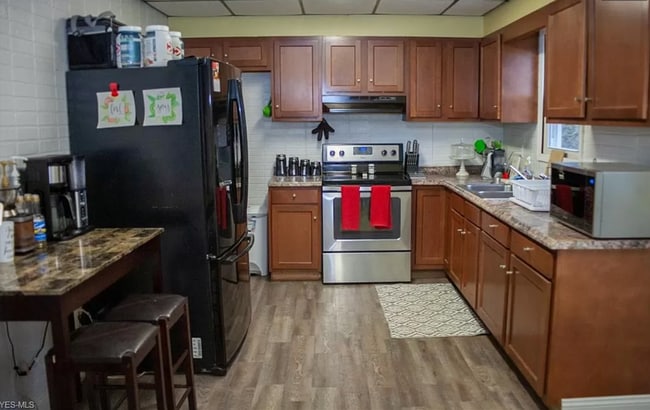 Building Photo - 7606 Thompson Sharpsville Rd NE