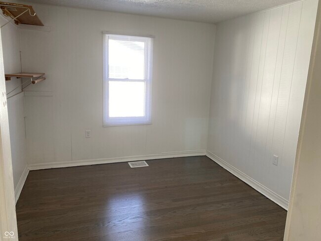 Foto del edificio - 702 W 23rd St