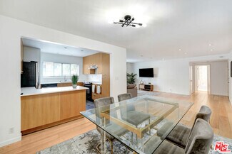 Building Photo - 645 Westmount Dr