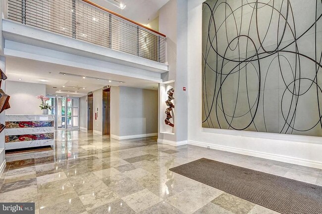 Foto del edificio - 1300 13th St NW