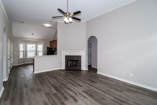 Foto del edificio - 2658 Breezy Ridge Trail