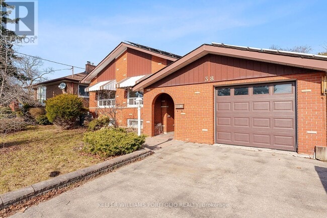 Building Photo - 38 Jarwick Dr