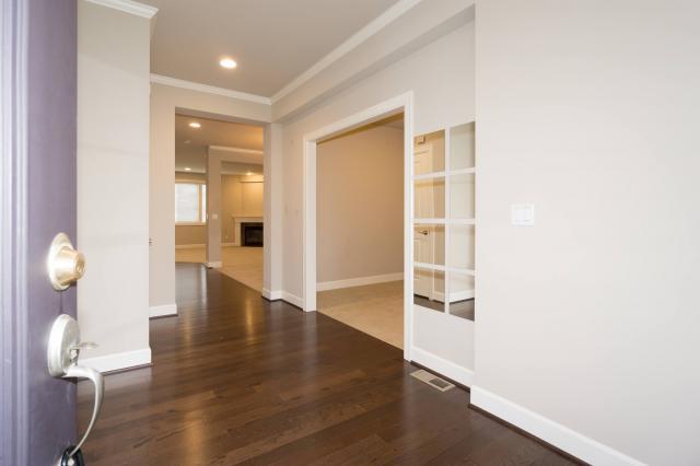 Building Photo - 4 bedroom in Renton WA 98059