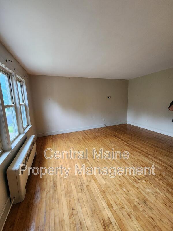 Building Photo - 156 Cottage St