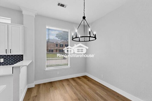 Foto del edificio - 801 Snapdragon Ln