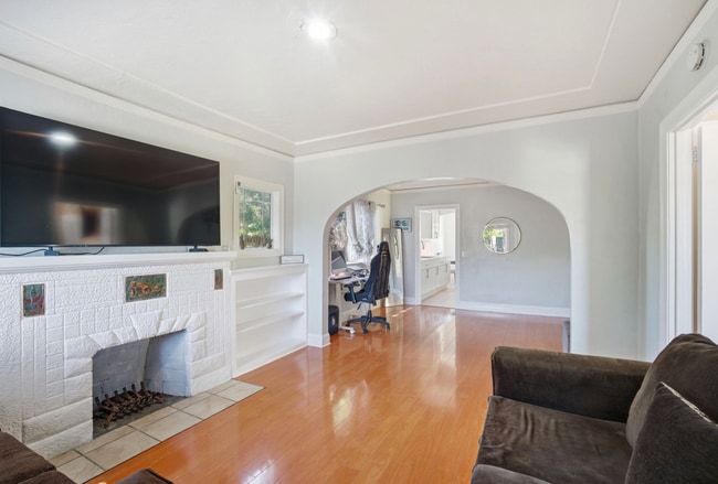 Building Photo - 5745 Holway Ct