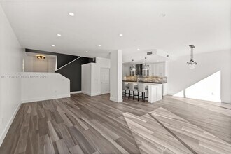 Building Photo - 3110 NE 210th Terrace