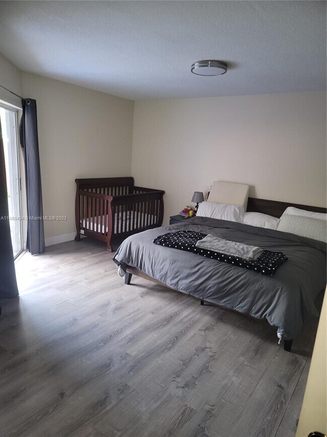 Foto del edificio - 10101 SW 154th Cir Ct