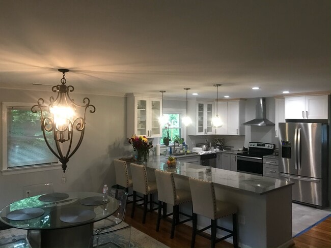 Building Photo - 1659 Inspiration Dr