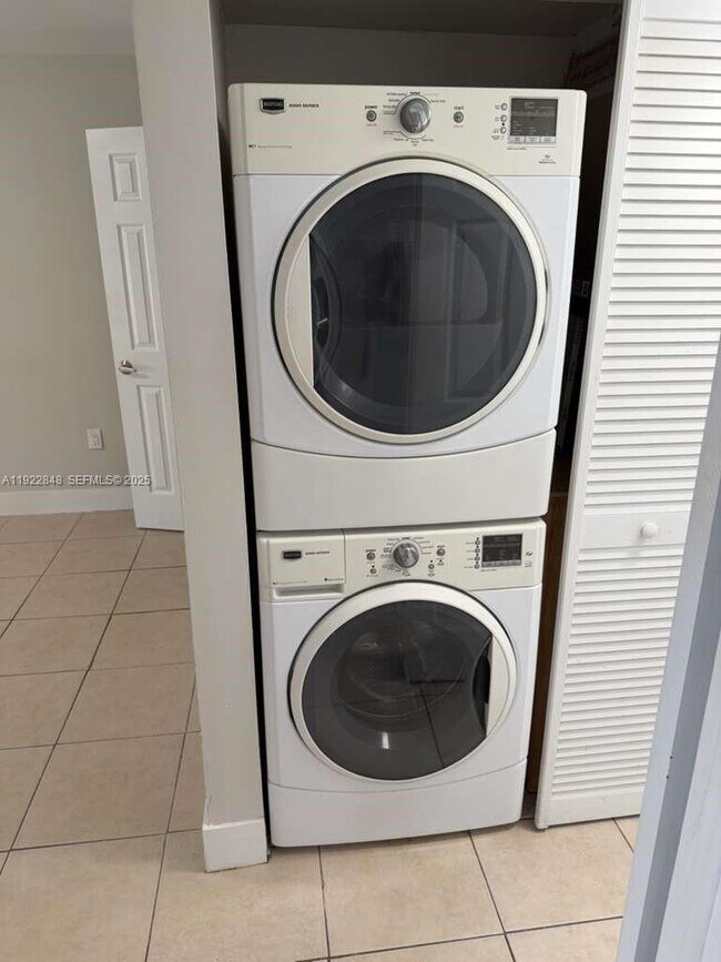 Building Photo - 13787 SW 66th St