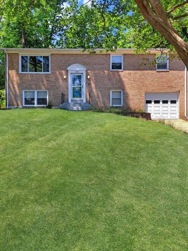 Primary Photo - Coming Soon! Attractive Mid Century Modern...
