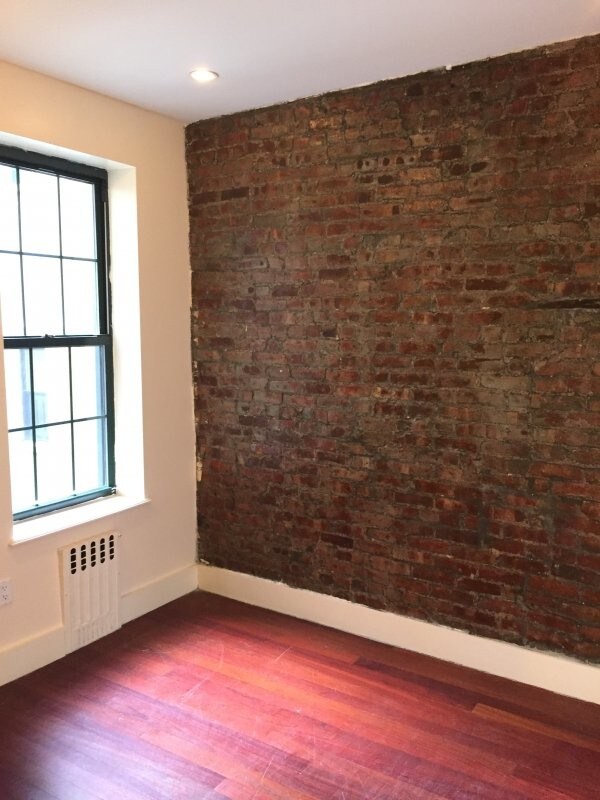 Foto del edificio - 516 W 135th St