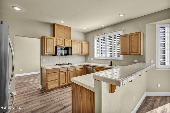 Foto del edificio - 6490 Brookview Cir