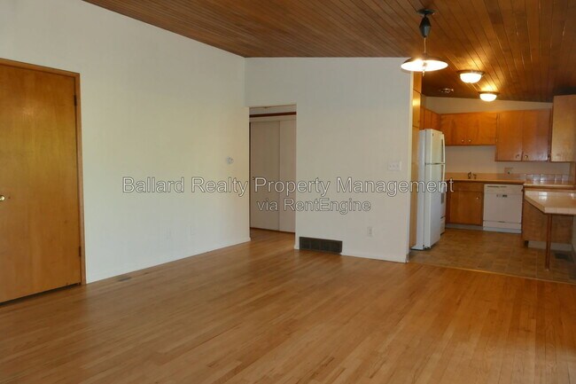 Foto del edificio - 1802 NW 89th St