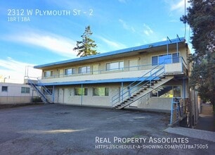 Building Photo - 2312 W Plymouth St