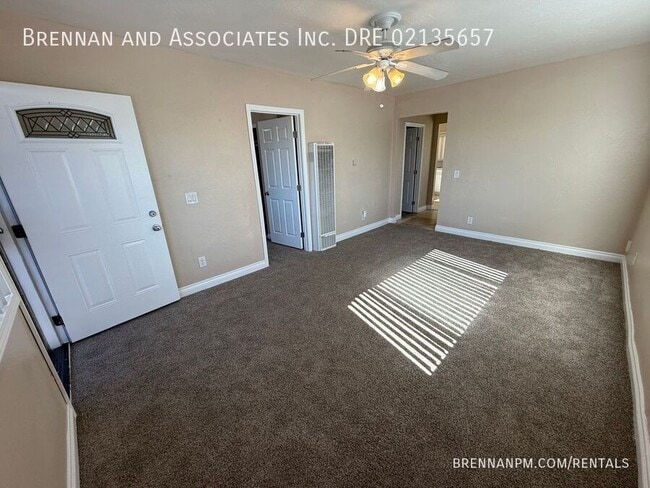 Building Photo - Newly Renovated 2-Bedroom Apartment in Pri...