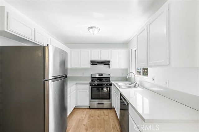 Building Photo - 11151 Arminta St